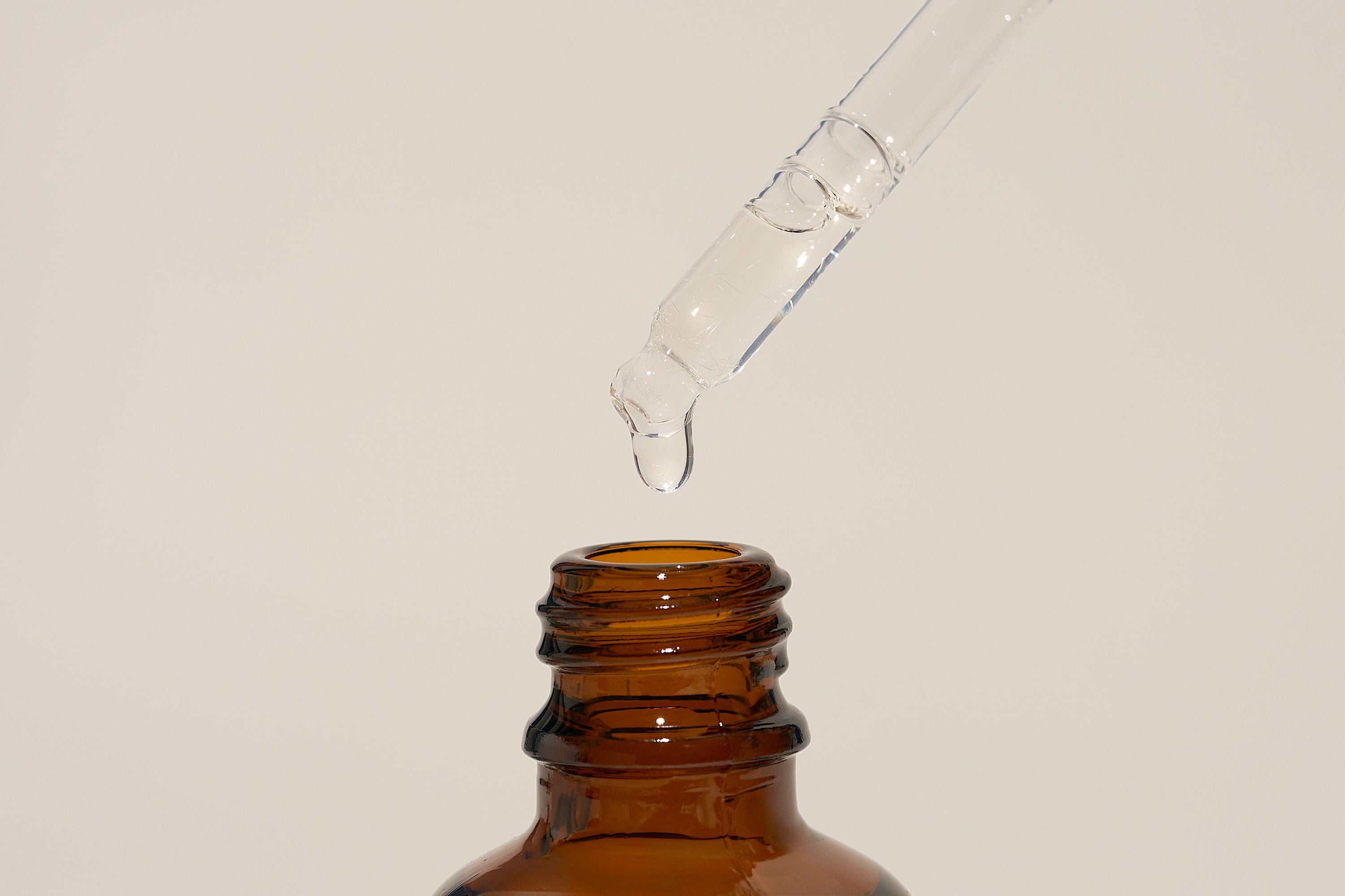 The Science Behind Each Ingredient in Aura Serum